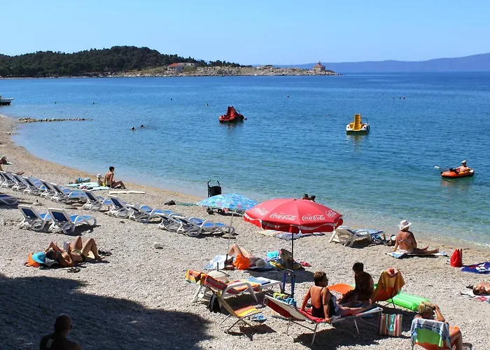 Apartment With Parking Space - 16521 *