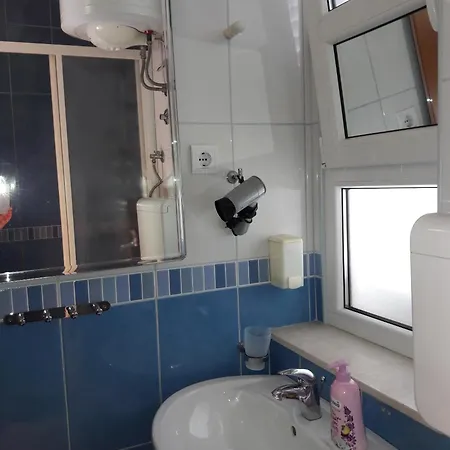 With Parking Space - 16521 Appartement Makarska